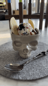 Pub Day Skull Sundae Dinner